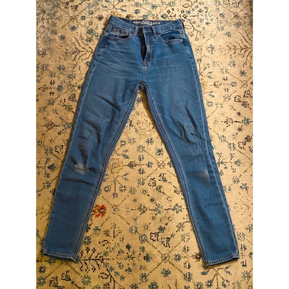 JEANS 3 FOR $50 American Eagle mom jeans - Picture 1 of 7